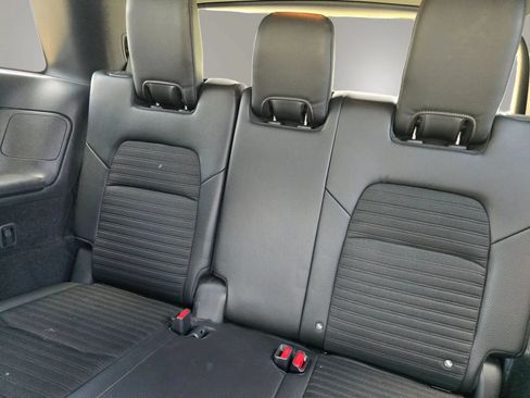 Used 2023 Nissan Pathfinder Rock Creek AWD/4WD image 30