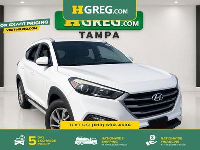 Used 2017 Hyundai Tucson SE w/ SE Popular Package 02