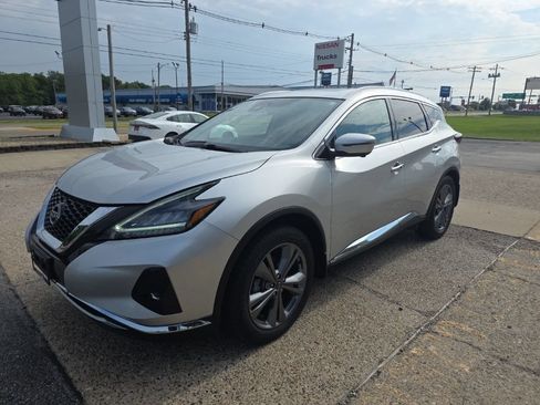 Certified 2023 Nissan Murano Platinum w/ Cargo Package AWD/4WD image 9