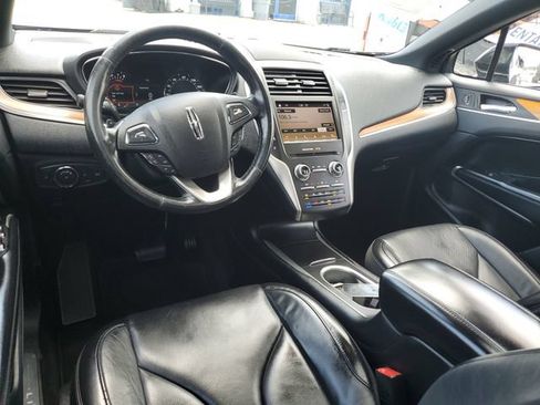 Used 2019 Lincoln MKC Reserve w/ MKC Climate Package AWD/4WD image 11