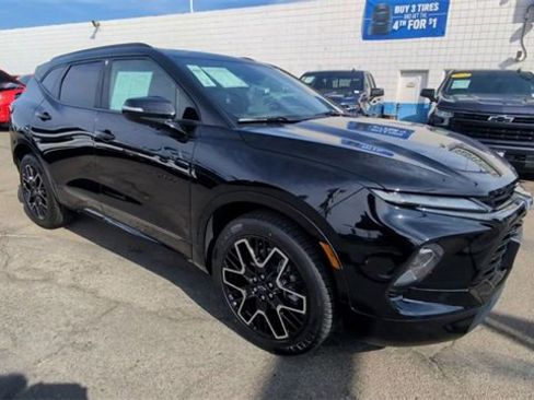 Certified 2023 Chevrolet Blazer RS image 2