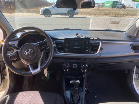 Used 2018 Kia Rio LX FWD image 20