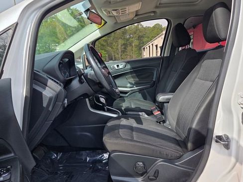 Used 2018 Ford EcoSport SE FWD image 8