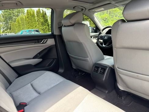 Used 2020 Honda Accord EX image 22