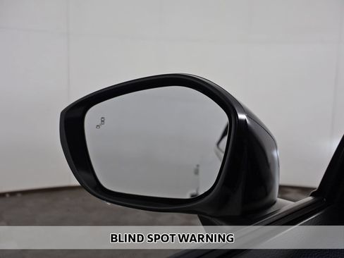 Used 2025 Honda Civic Sport image 4