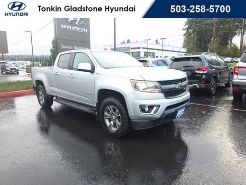 Used 2017 Chevrolet Colorado Z71 image 2