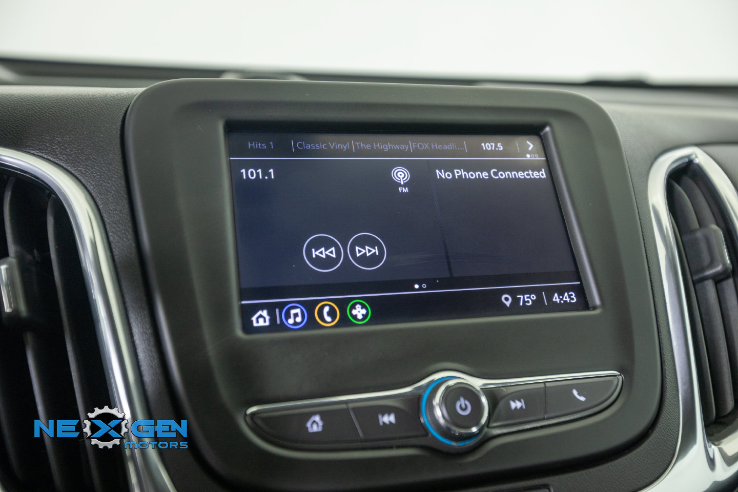 Used 2022 Chevrolet Equinox LT FWD image 19