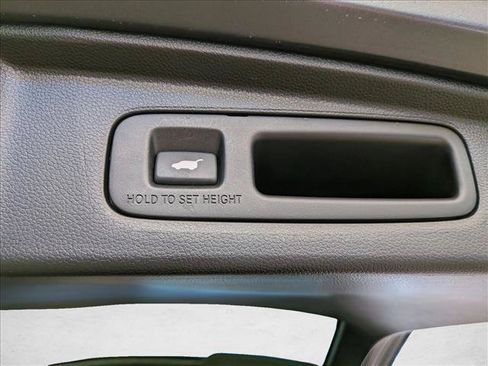 Used 2024 Honda CR-V Sport Touring image 7