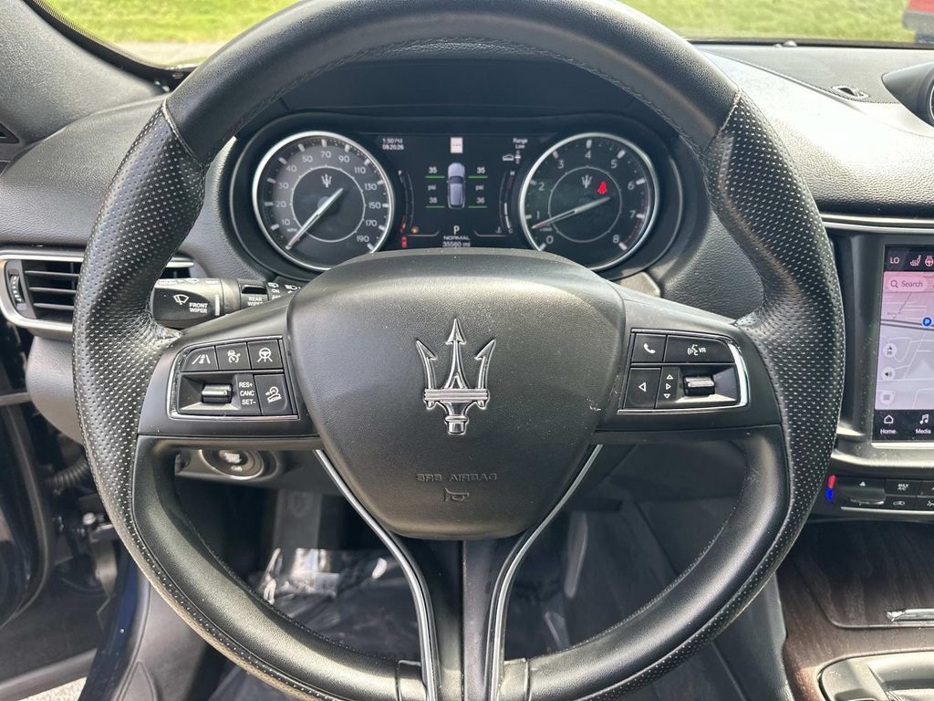 Used 2023 Maserati Levante GT AWD/4WD image 25