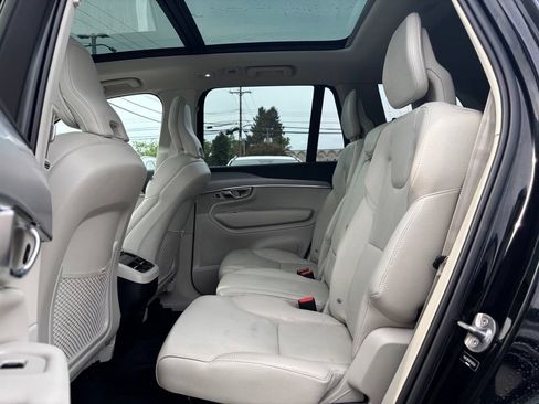 Used 2023 Volvo XC90 B5 Core w/ Protection Package Premier AWD/4WD image 20