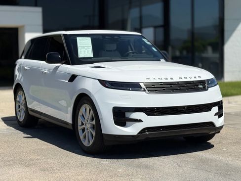 Used 2024 Land Rover Range Rover Sport SE AWD/4WD image 7