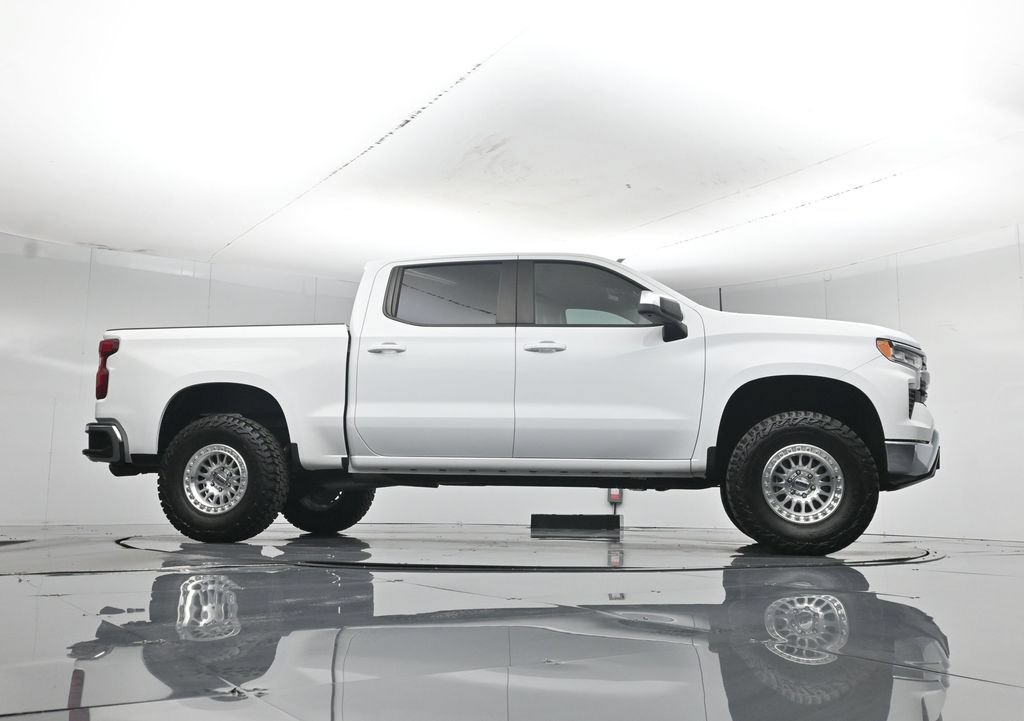 Used 2023 Chevrolet Silverado 1500 LT RWD image 50