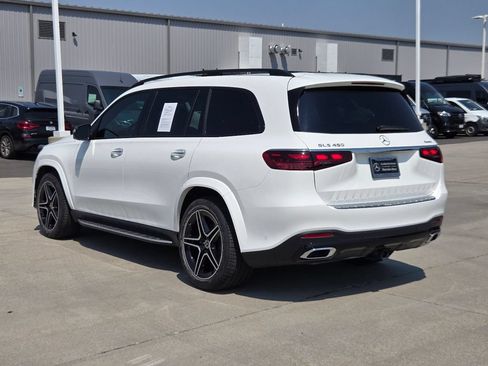 Used 2024 Mercedes-Benz GLS 450 4MATIC image 13