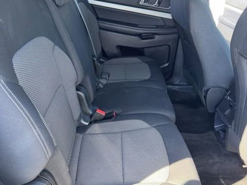 Used 2017 Ford Explorer XLT w/ Equipment Group 201A image 20