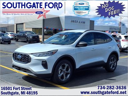 Used 2025 Ford Escape ST-Line w/ Cold Weather Package