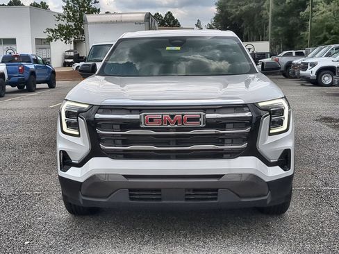 Used 2026 GMC Terrain Elevation FWD image 3