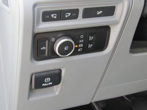 Used 2024 Ford F150 XLT w/ Equipment Group 302A MID AWD/4WD image 20