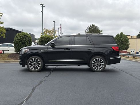 Used 2020 Lincoln Navigator Reserve w/ Luxury Package AWD/4WD image 13