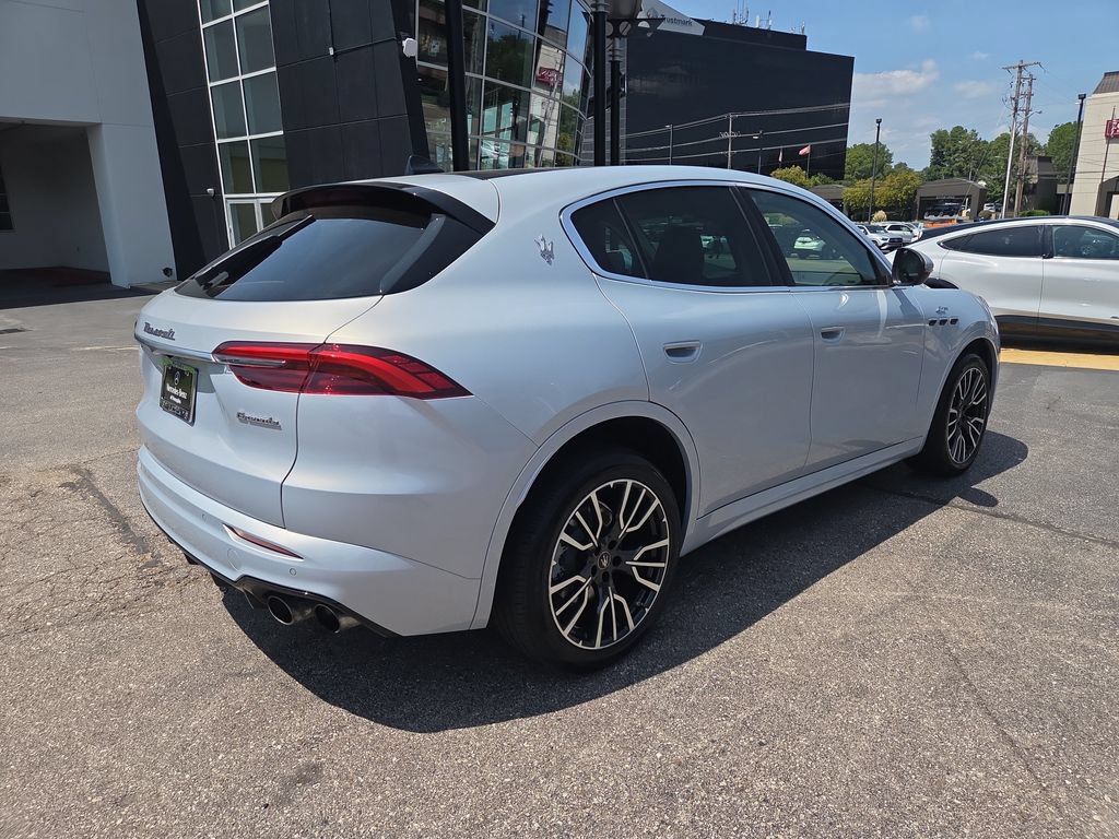 Used 2023 Maserati Grecale GT AWD/4WD image 5