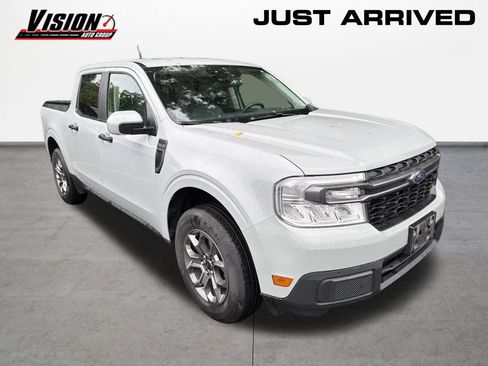 Used 2022 Ford Maverick XLT w/ Equipment Group 300A Standard AWD/4WD image 3