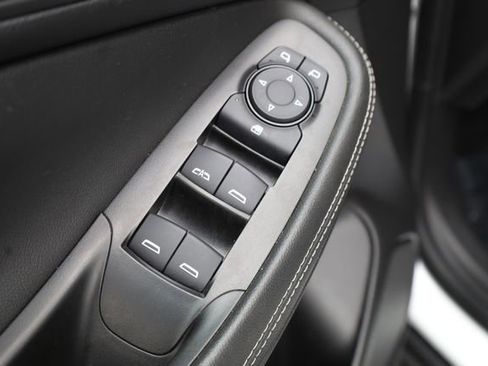 Used 2025 Buick Encore GX Preferred image 15