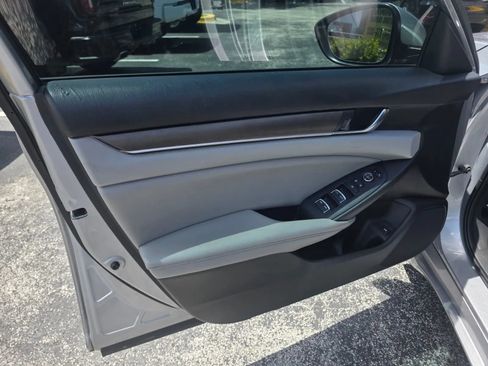 Used 2019 Honda Accord LX image 28