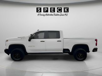 Used 2024 Chevrolet Silverado 2500 ZR2 w/ Technology Package AWD/4WD video 2