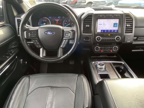 Used 2020 Ford Expedition Limited image 9