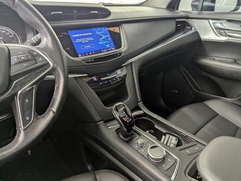 Used 2022 Cadillac XT5 Premium Luxury AWD/4WD image 14