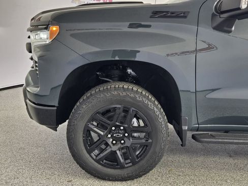 New 2026 Chevrolet Silverado 1500 LT Trail Boss w/ LT Trail Boss Premium Package AWD/4WD image 8