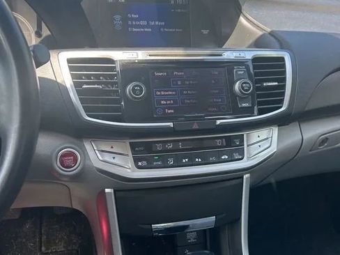 Used 2015 Honda Accord EX-L image 27
