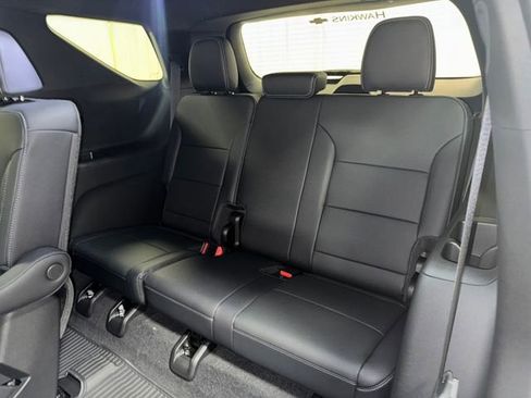 New 2026 Chevrolet Traverse LT w/ LPO, Floor Liner Package AWD/4WD image 33