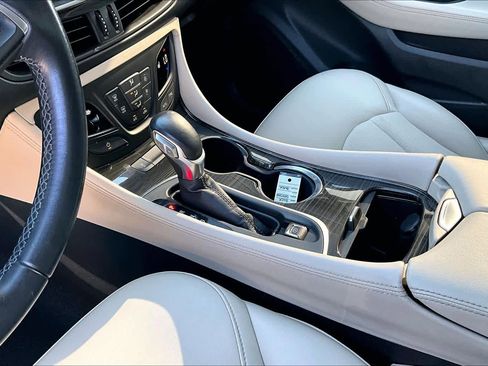 Used 2020 Buick Envision Preferred FWD image 16