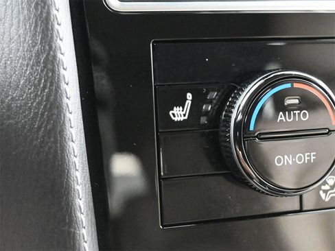 Used 2024 Nissan Armada SL w/ Captain's Chairs Package image 15