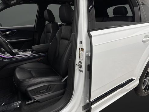 Used 2022 Audi Q7 3.0T Premium Plus w/ Premium Plus Package image 4