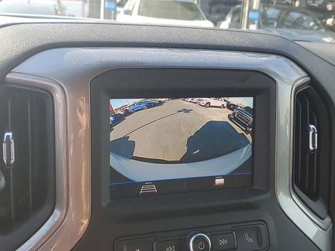 Used 2023 Chevrolet Silverado 2500 Custom w/ Custom Value Package image 24