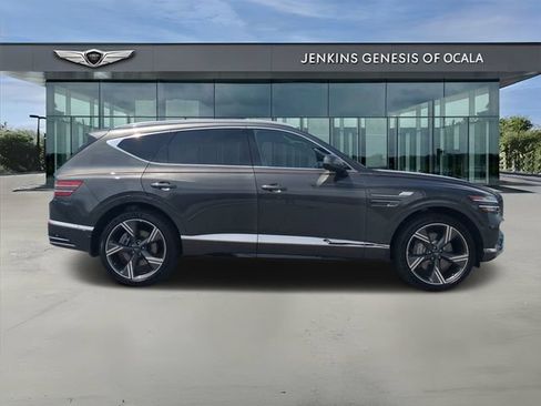Certified 2026 Genesis GV80 3.5T Prestige AWD/4WD image 2