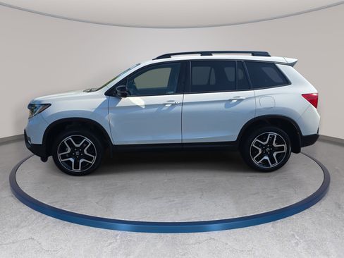 Used 2023 Honda Passport Elite image 8