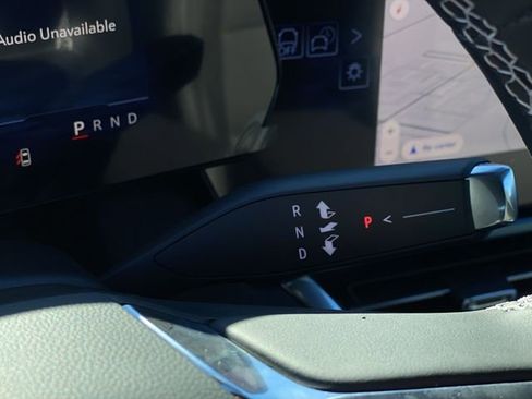 New 2026 Chevrolet Equinox EV LT FWD image 25