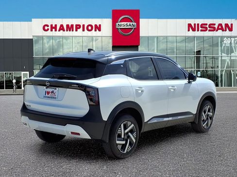 New 2026 Nissan Kicks SV w/ SV Premium Package image 7