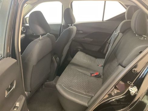 Used 2024 Nissan Kicks SV FWD image 6