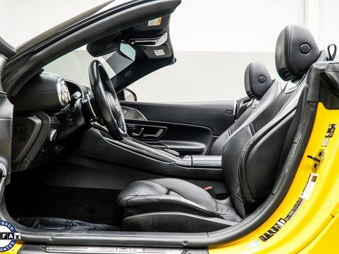 Used 2022 Mercedes-Benz SL 63 AMG 4MATIC image 31