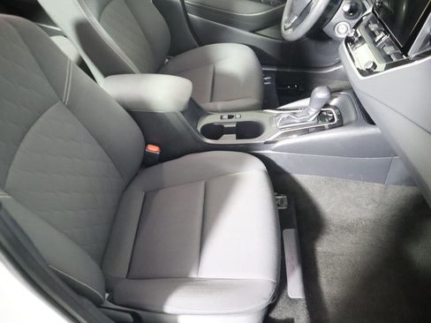 Used 2023 Toyota Corolla LE image 58