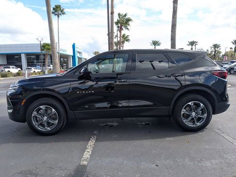 Used 2025 Chevrolet Blazer LT image 7