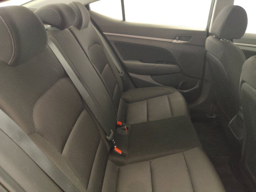 Used 2018 Hyundai Elantra SEL FWD image 19