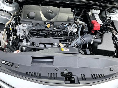 Used 2024 Toyota Camry SE FWD image 30