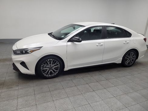 Used 2022 Kia Forte GT-Line w/ GT-Line Technology Package FWD image 2