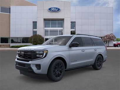 New 2026 Ford Expedition Platinum w/ Stealth Appearance Package