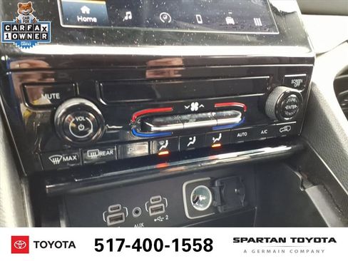 Used 2023 Jeep Grand Cherokee L Laredo image 19