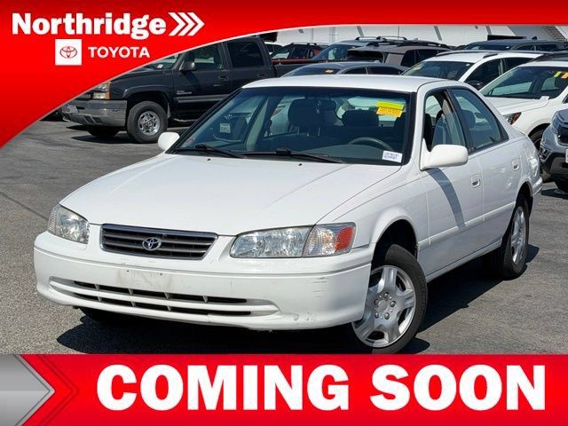 Used 2001 Toyota Camry LE FWD image 1